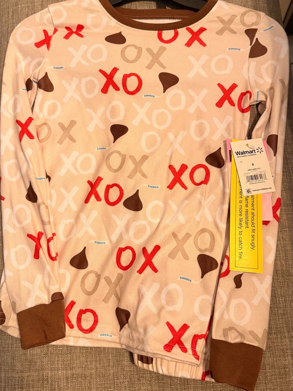 Kids XO Print Fleece Pajama Set - Beige with Red & Brown Accents new size 8 kids